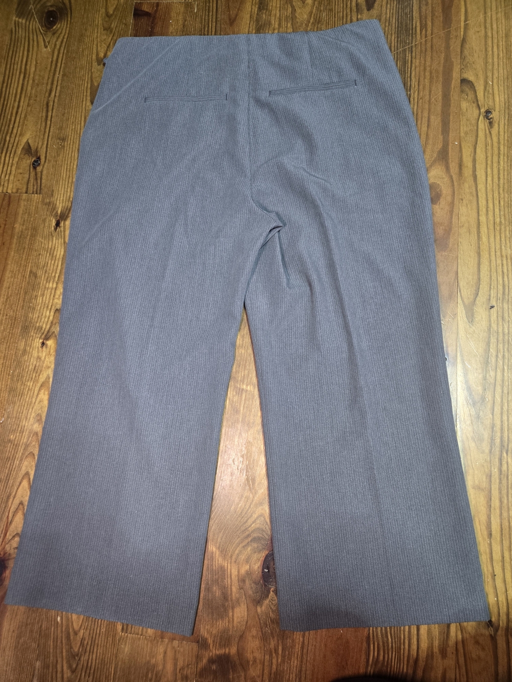 Abercrombie & Fitch Gray Wide-Leg Dress Pants - Picture 4 of 11